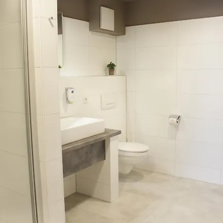 Dampfmuehle Nv I Moers 3* نويكيرشن-فلوين