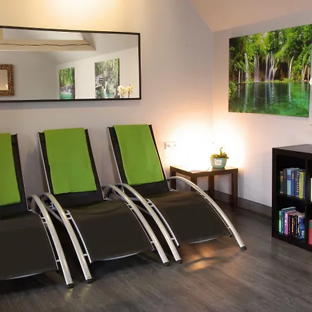 丹普木赫酒店 4*