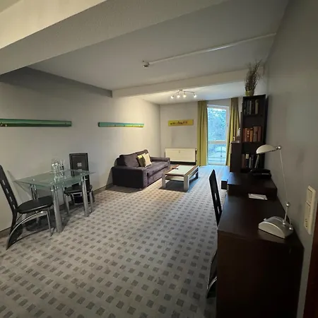 丹普木赫酒店 酒店