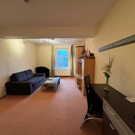 丹普木赫酒店 4*