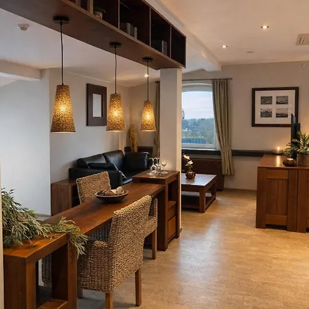 丹普木赫酒店 酒店 4*